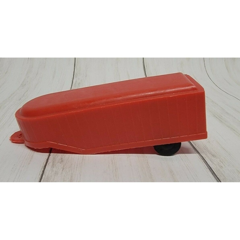 Vintage Red Horse Trailer Toy Plastic Covered Trailer Unbranded 5.5 Inch